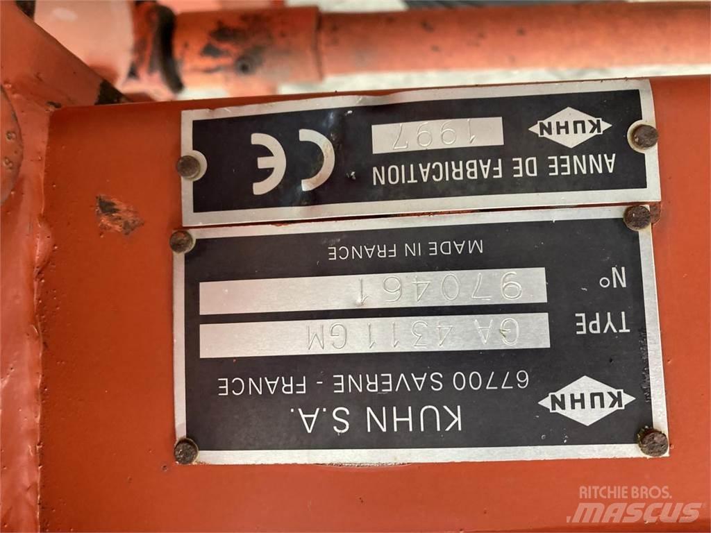 Kuhn GA 4311 GM Windrowers