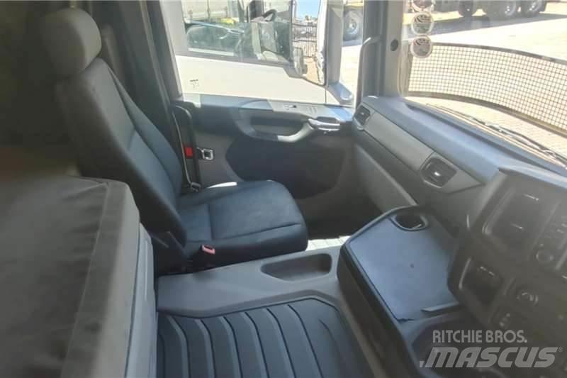 Scania G460 Other trucks