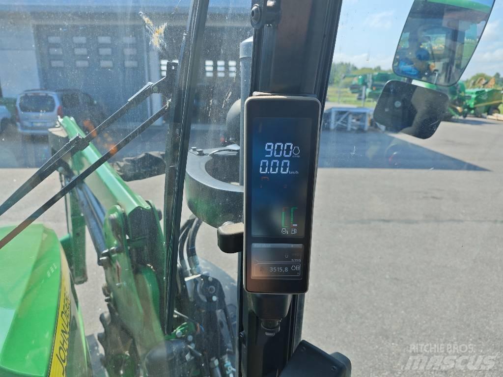 John Deere 5115 R Tractors