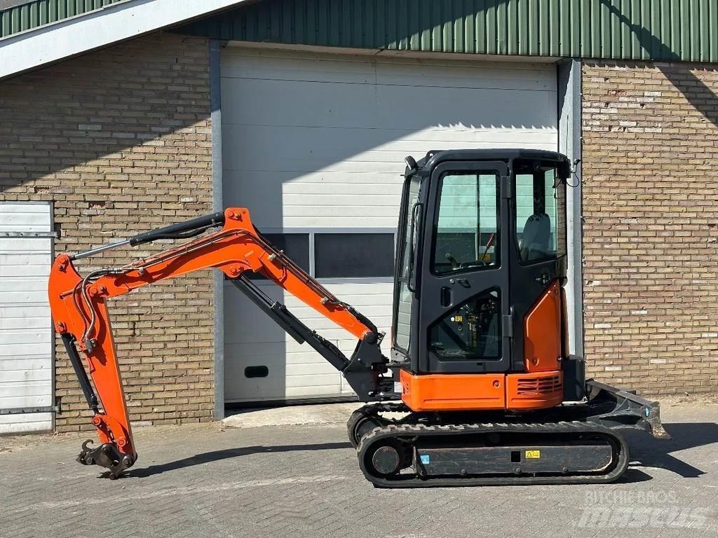 Hitachi ZX26U-6CR Mini excavators < 7t (Mini diggers)
