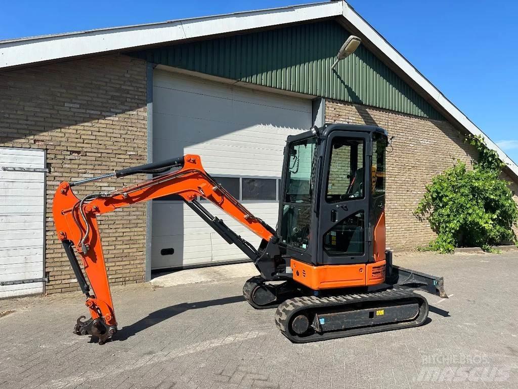 Hitachi ZX26U-6CR Mini excavators < 7t (Mini diggers)