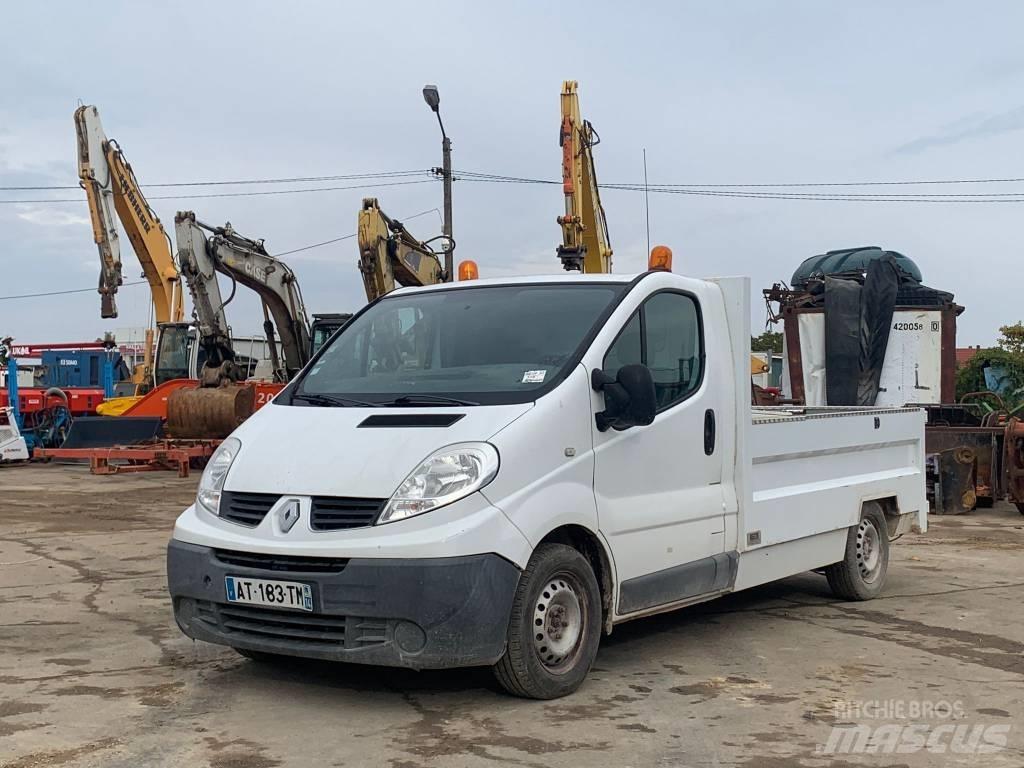 Renault Trafic Panel vans