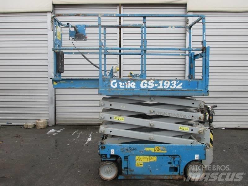 Genie GS 1932 Scissor lifts