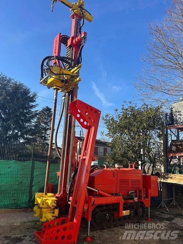 Massenza Mi5 Waterwell drill rigs