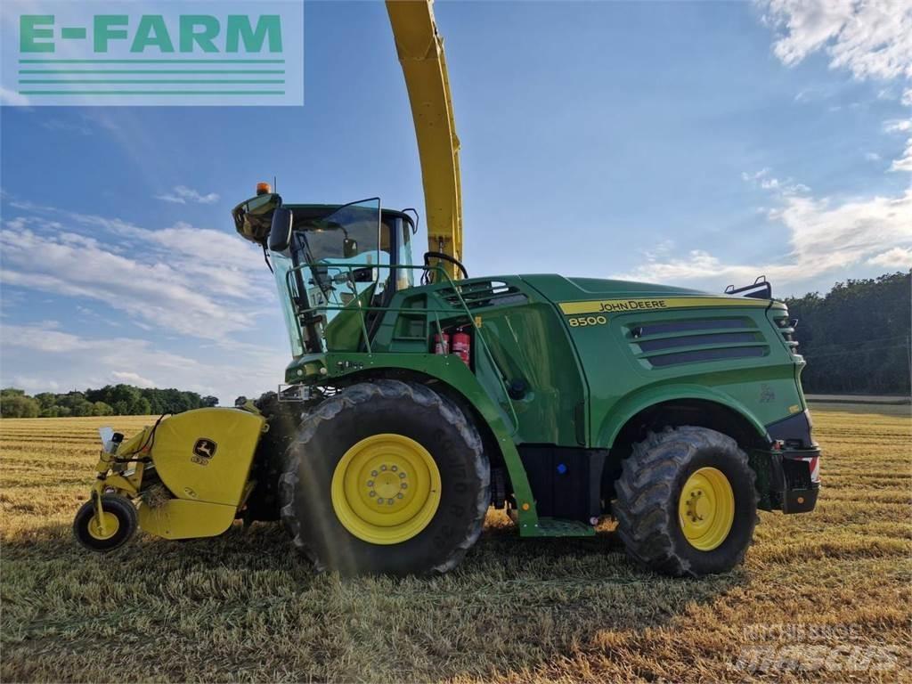John Deere 8500 Forage harvesters