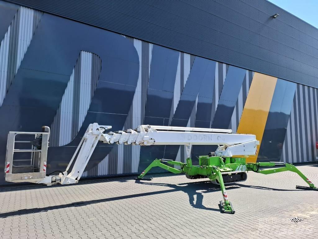 Teupen LEO36T Telescopic boom lifts