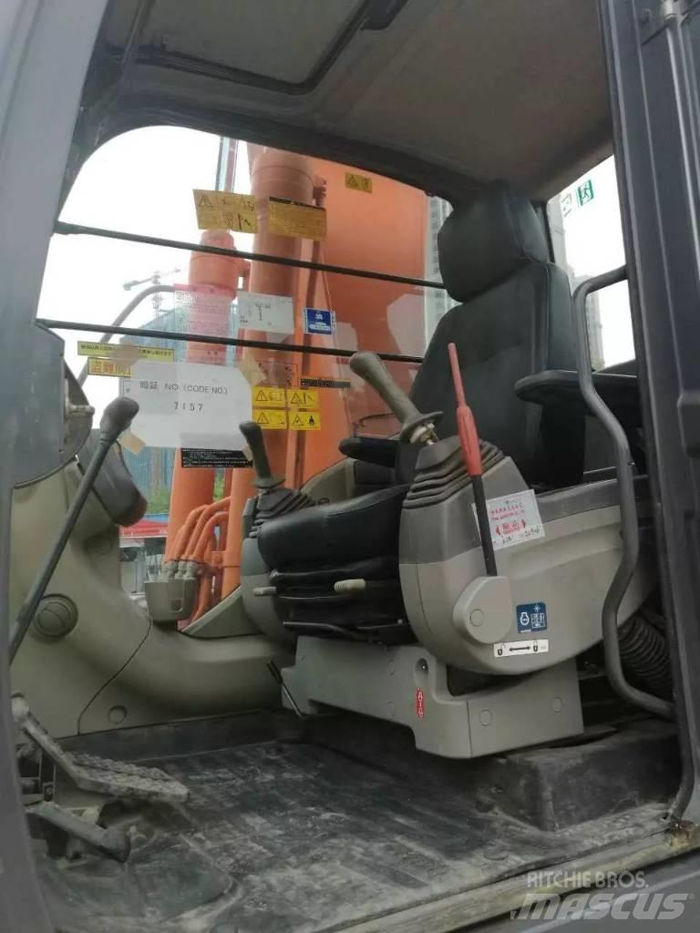 Hitachi zx200 Crawler excavators