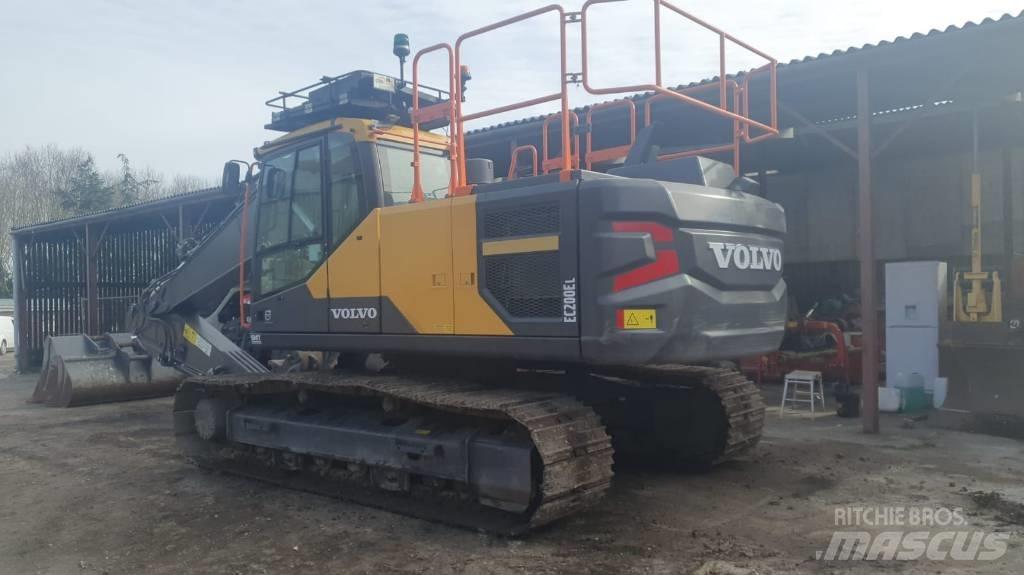 Volvo EC 200EL Crawler excavators