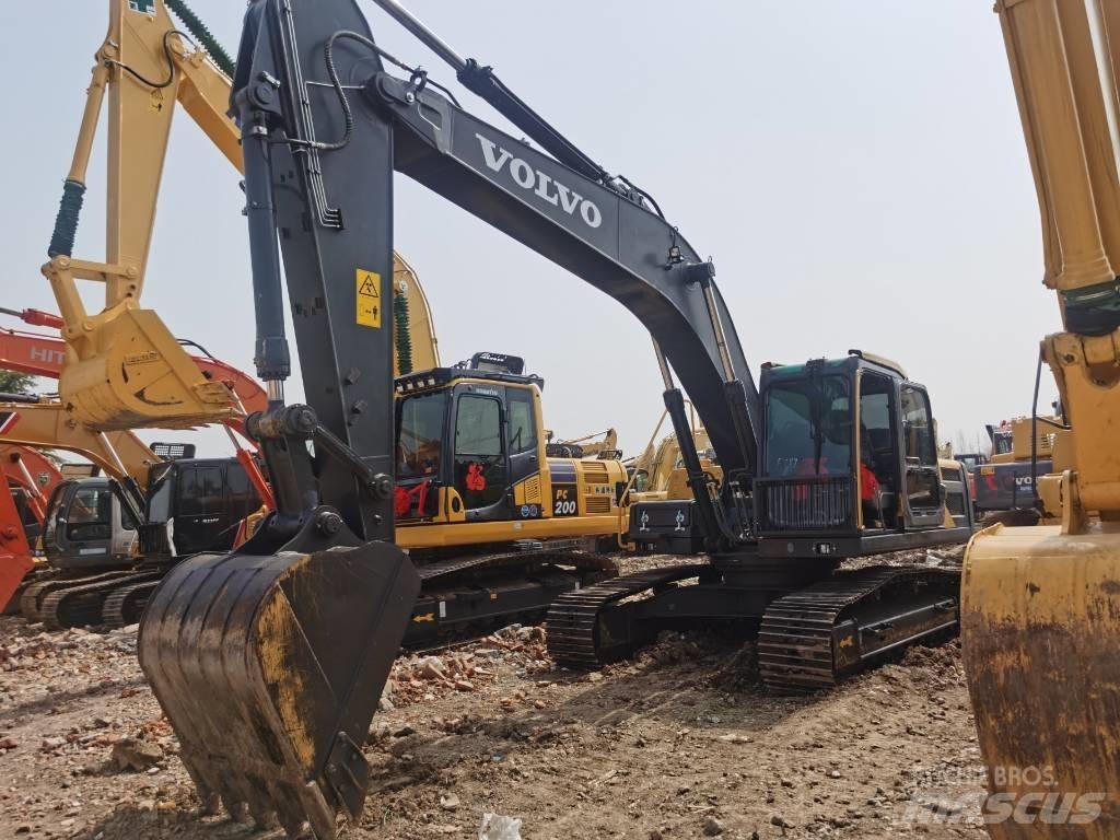 Volvo EC 240 Crawler excavators
