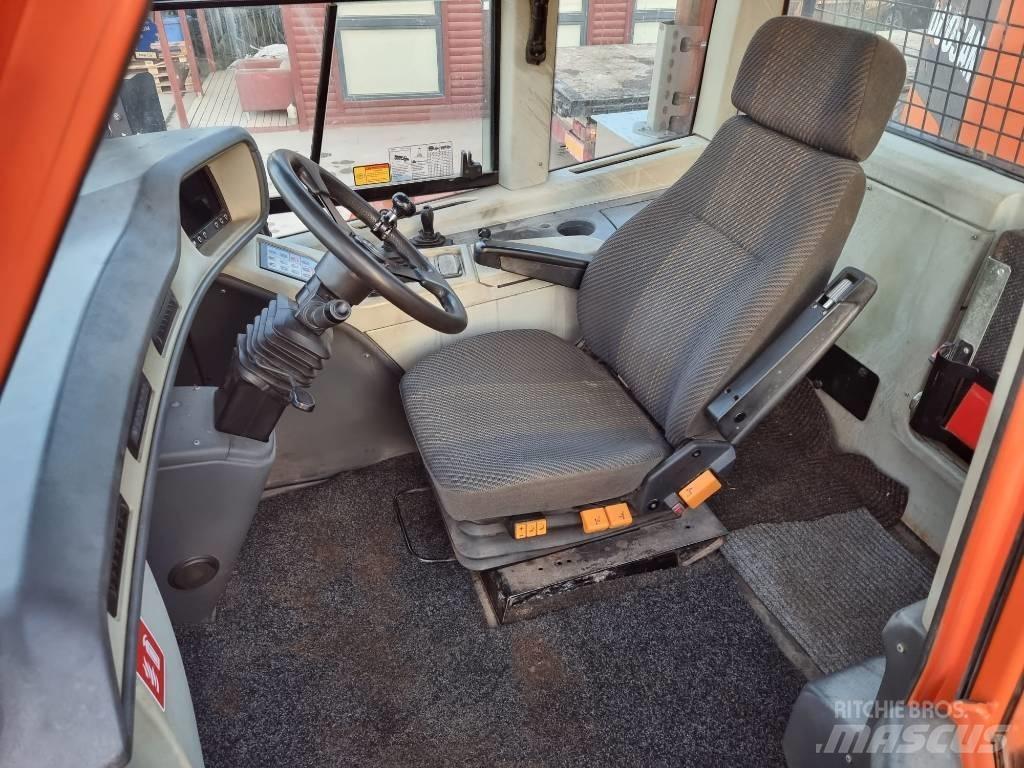 Doosan DA 30 Articulated Haulers