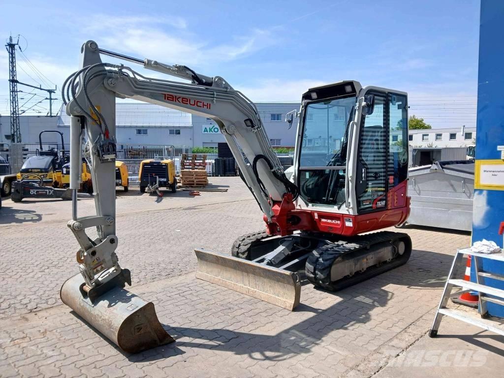 Takeuchi TB 240 DPF Mini excavators < 7t (Mini diggers)