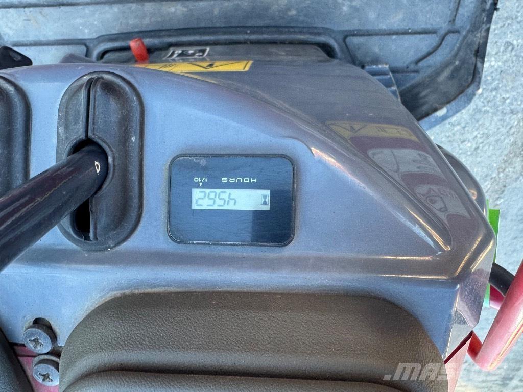 Yanmar SV08 (1E935) Mini excavators < 7t (Mini diggers)