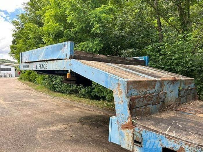 Nicolas B4037D Flatbed/Dropside semi-trailers