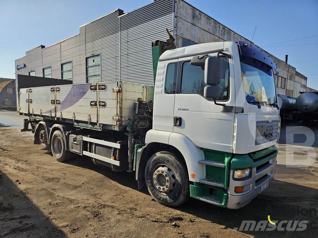 MAN TGA26.310 Flatbed / Dropside trucks
