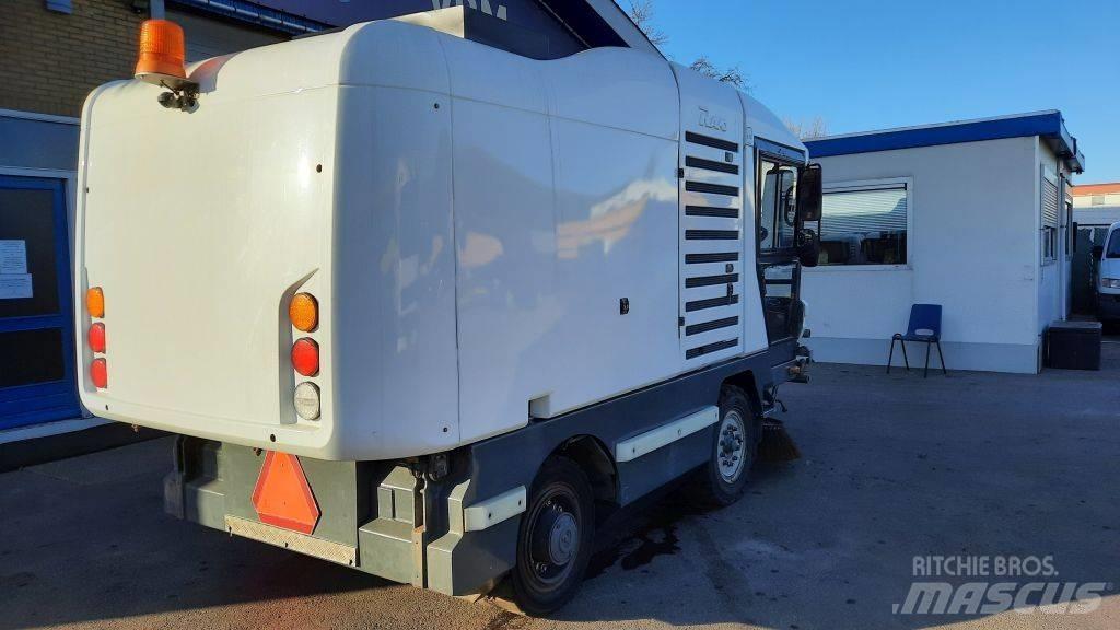 Ravo 530ST Sweepers