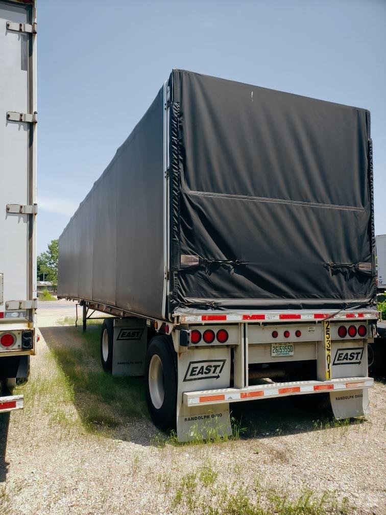 East Mfg 48 Curtainsider trailers