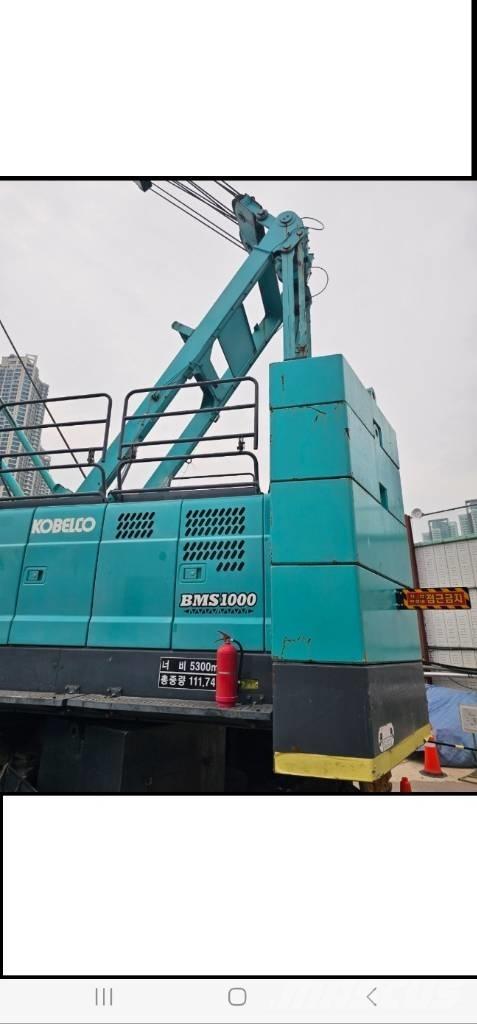 Kobelco BMS1000 Track mounted cranes