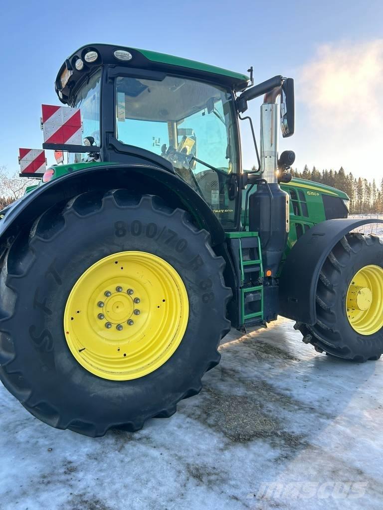 John Deere 6250 R Tractors