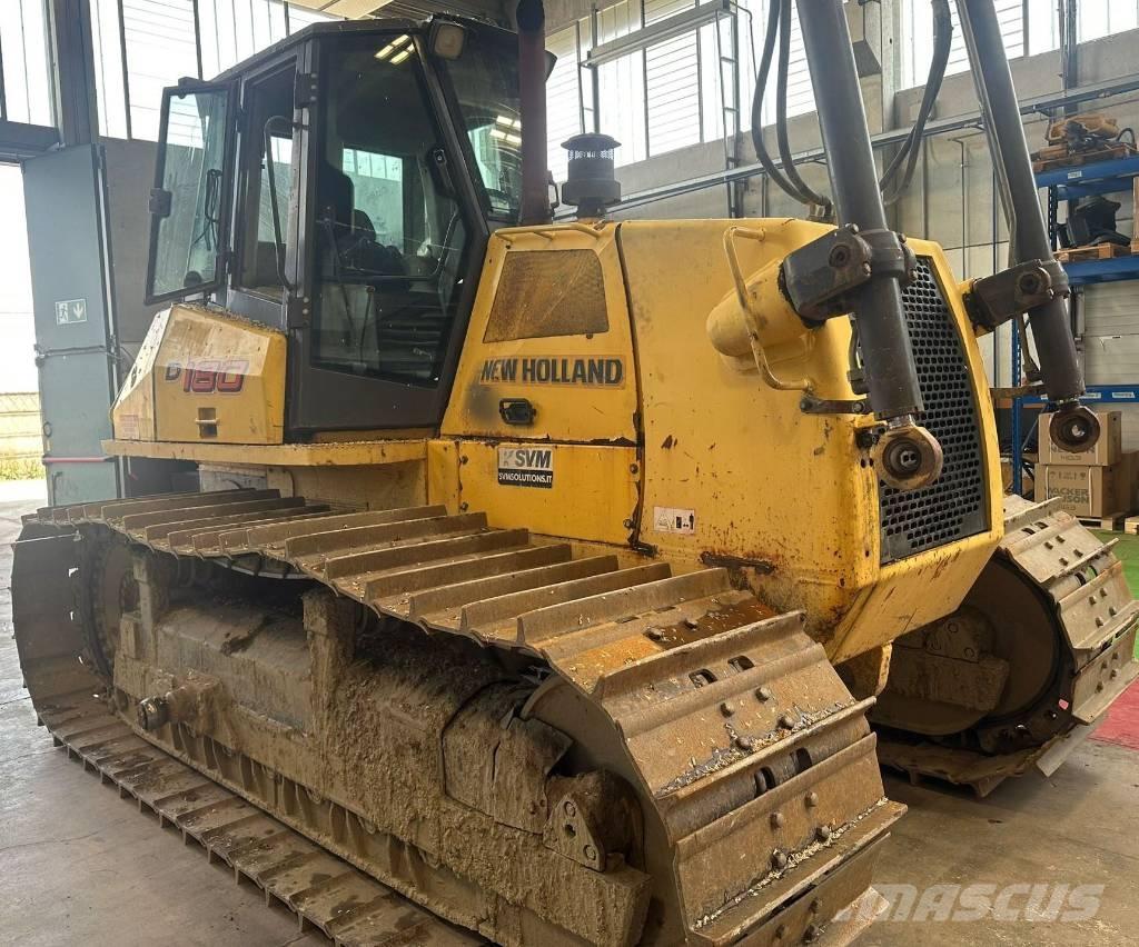 New Holland D 180 Crawler dozers