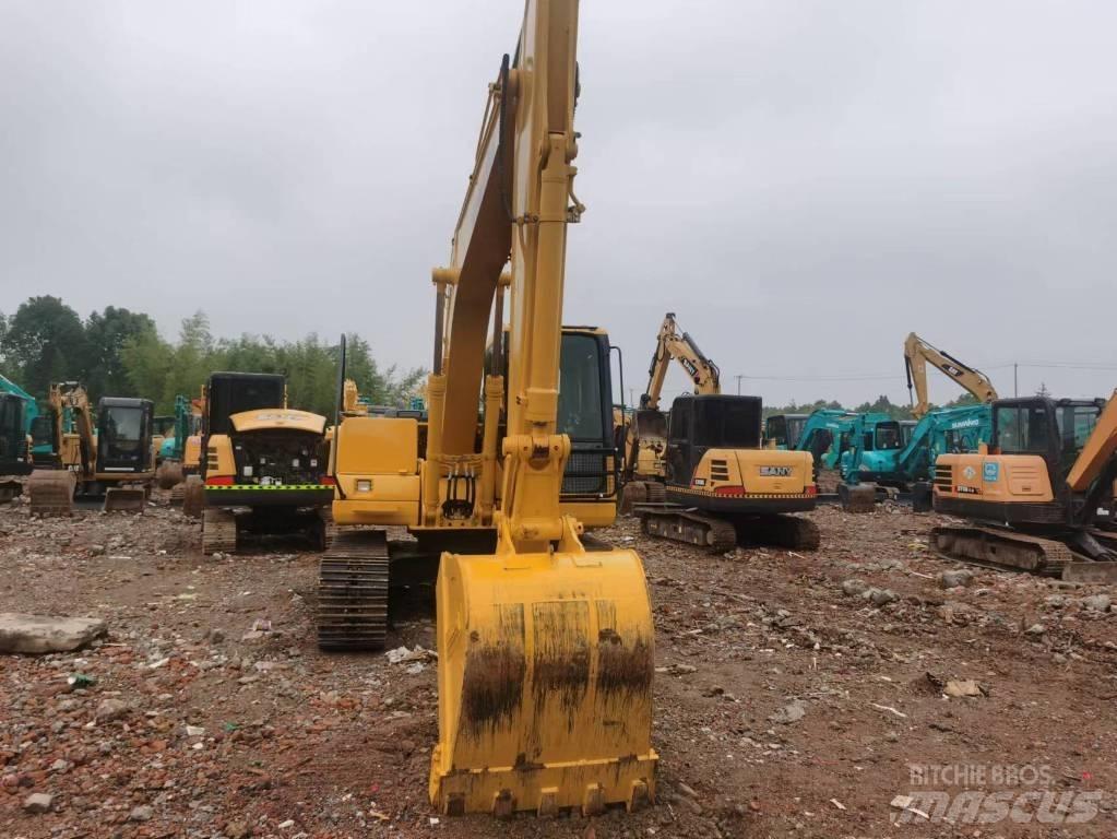Komatsu PC 130 Mini excavators  7t - 12t