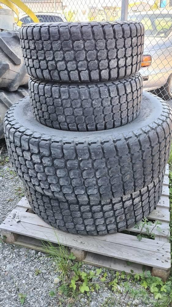 Galaxy Gräshjul Compact tractor attachments