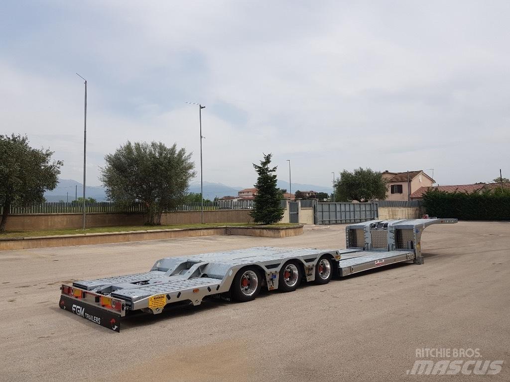 FGM 32 Flatbed/Dropside semi-trailers