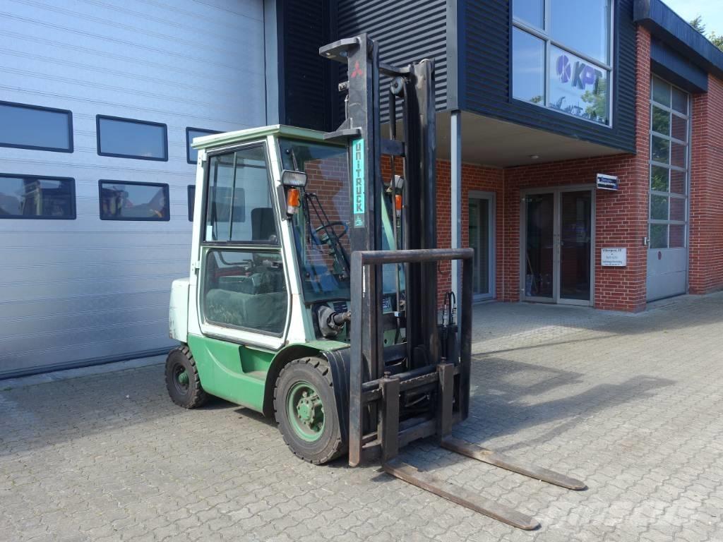 Mitsubishi FD 25 T Diesel trucks