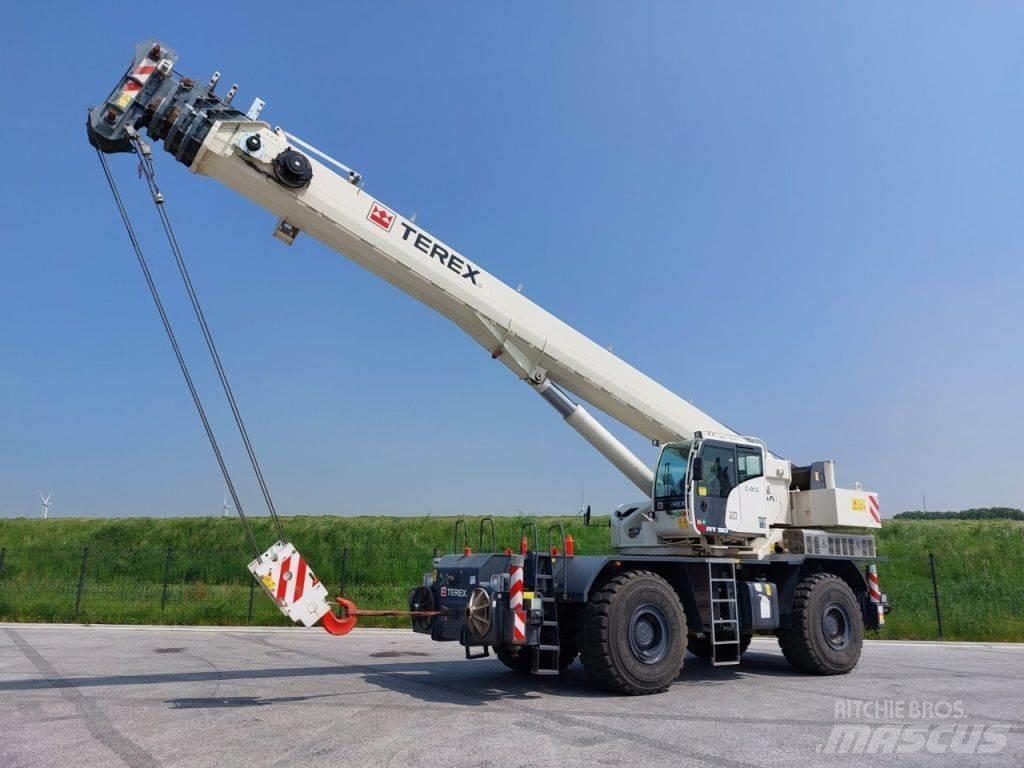 Terex RT 90 Rough terrain cranes
