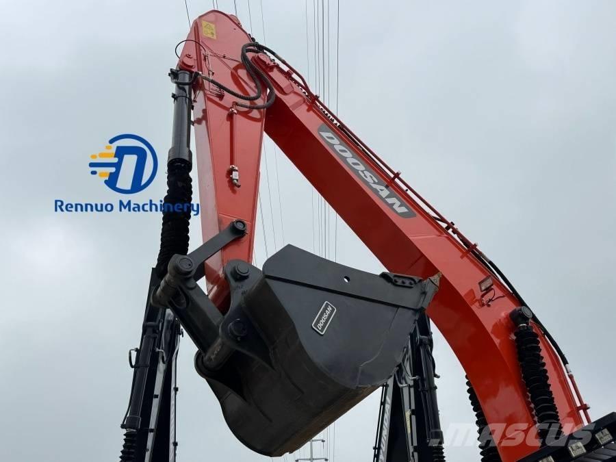 Doosan DX 300LC-9C Crawler excavators