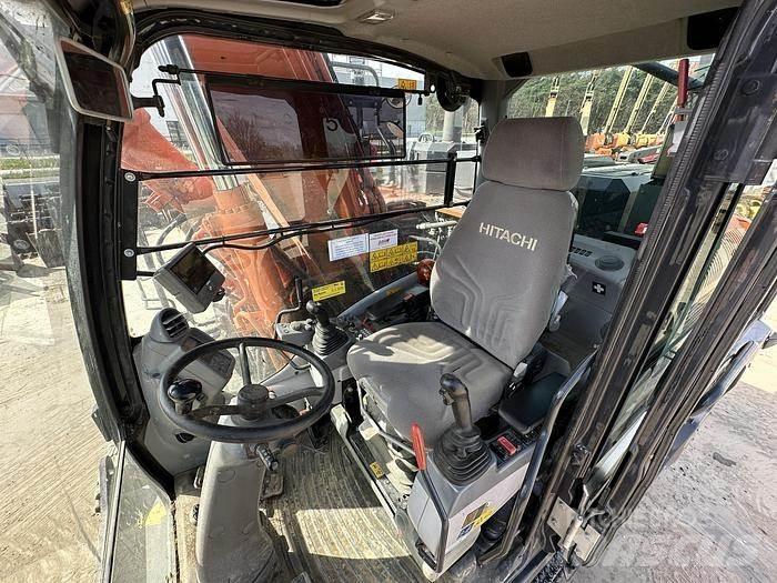 Hitachi ZX140W-6 Wheeled excavators