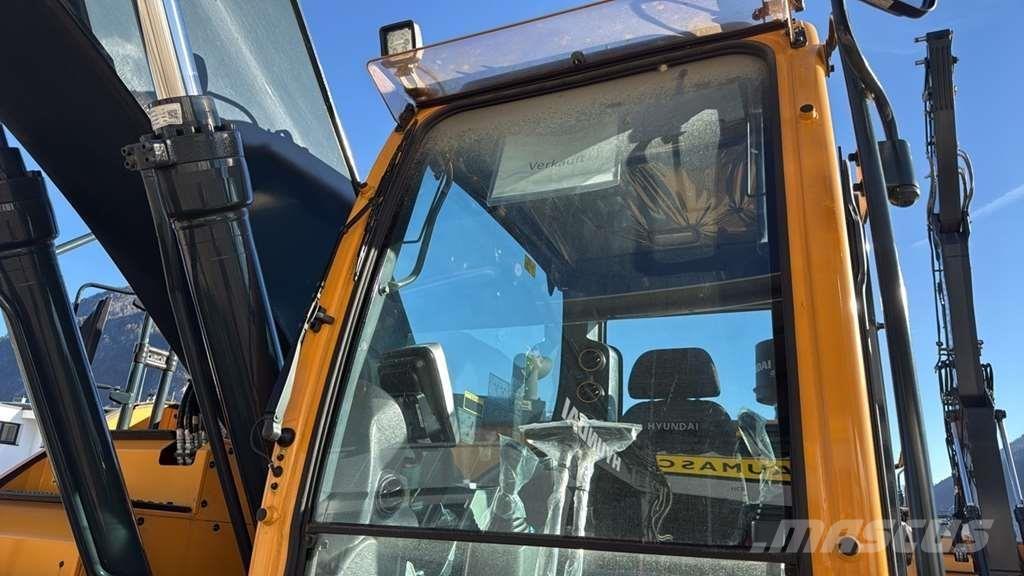 Hyundai HX235LCR Special excavators