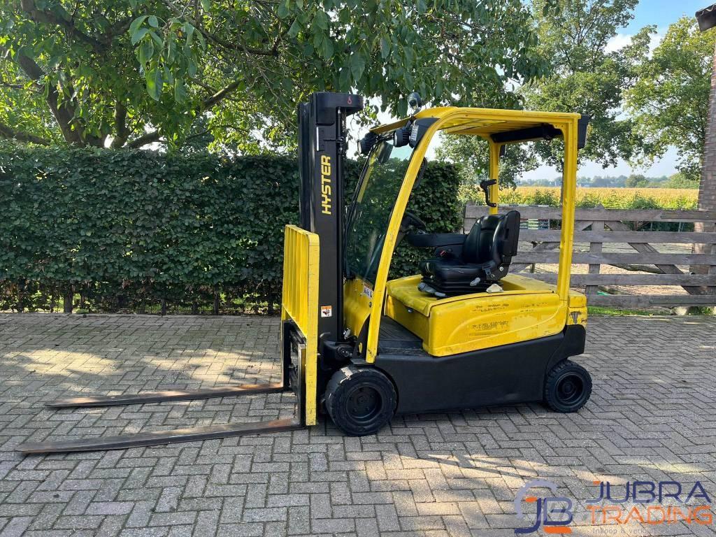 Hyster J2.0XN LWB Electric forklift trucks