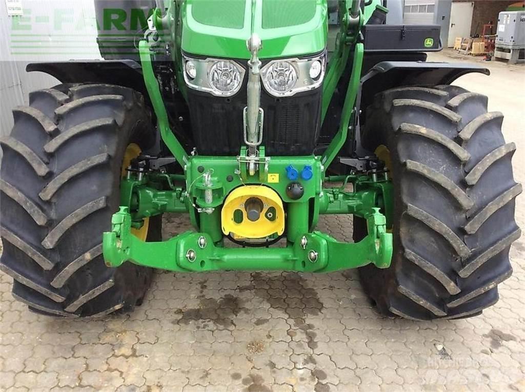 John Deere 6100 m Tractors