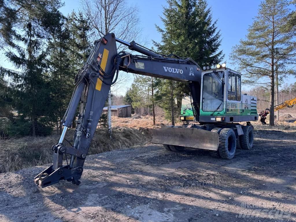 Volvo EW 200 Wheeled excavators