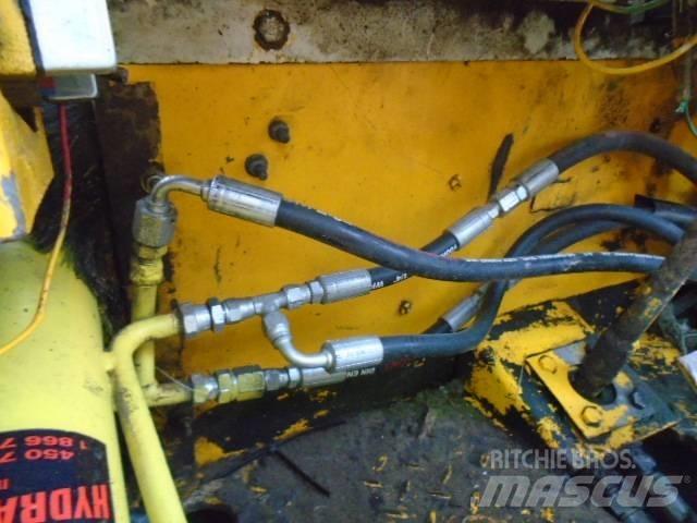 JCB 930-4 Telescopic boom lifts
