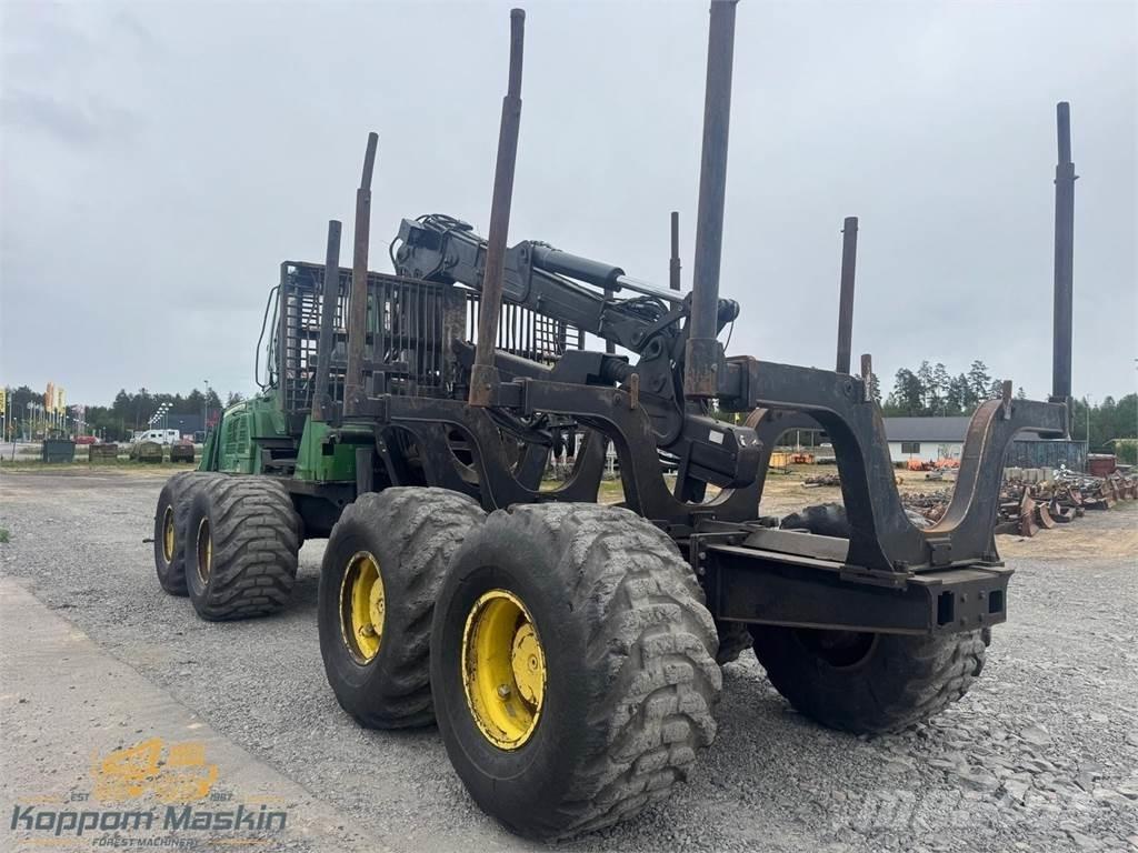 John Deere 1910E Forwarders