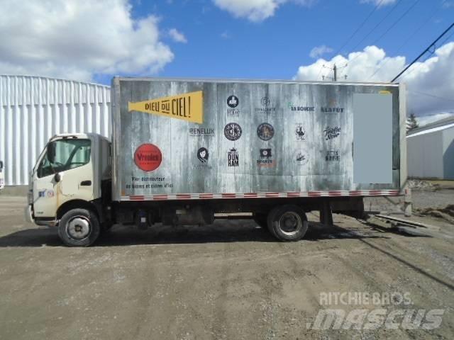 Hino 195 D Box trucks