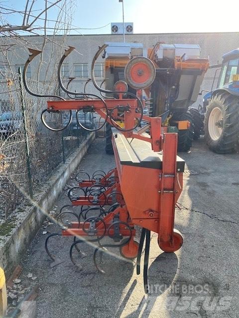  damax D750/6 Row crop cultivators