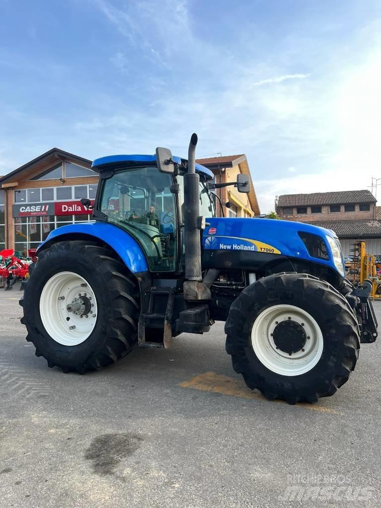 New Holland T 7060 Tractors