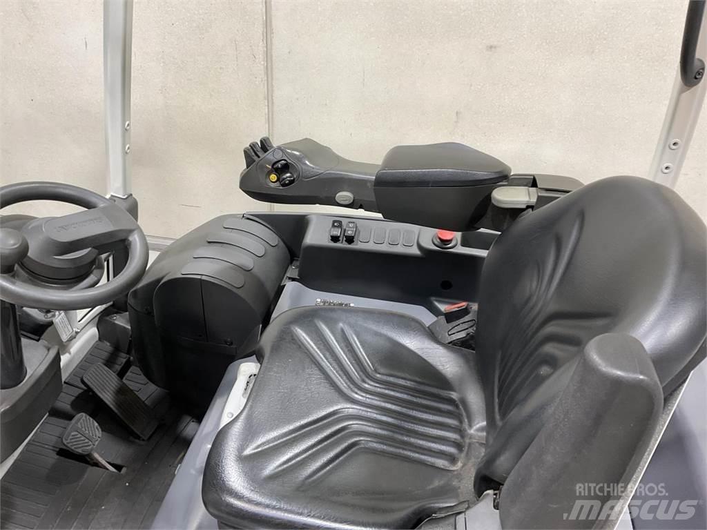 Nissan TX3-16 Electric forklift trucks