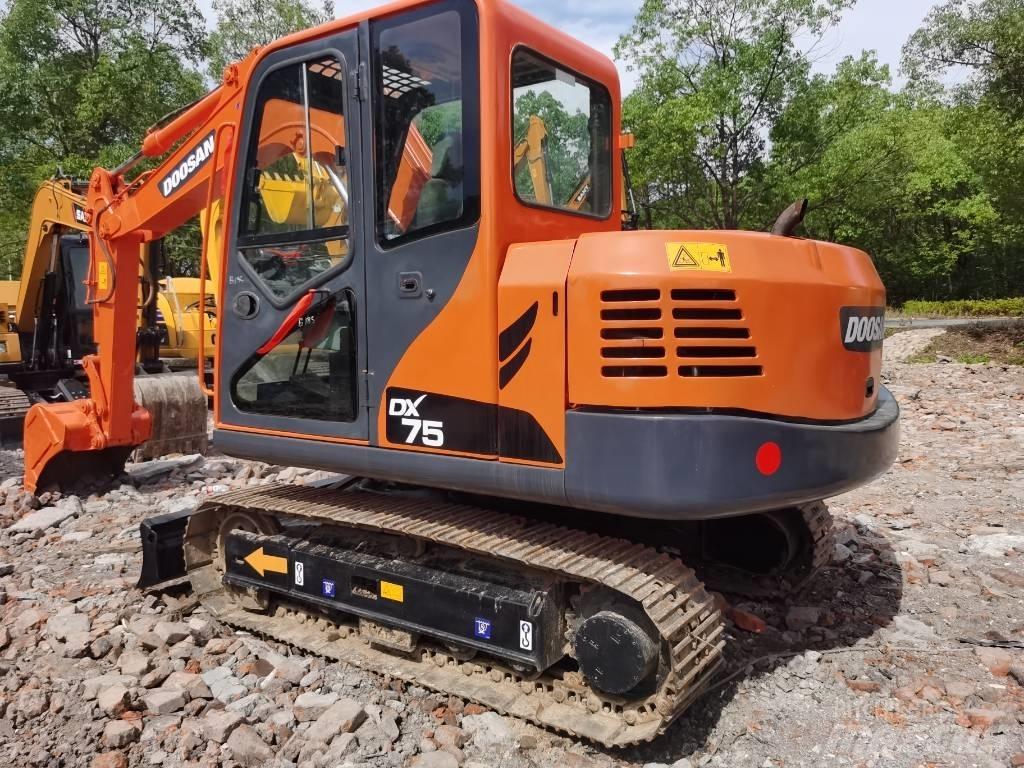 Doosan DX75 Mini excavators  7t - 12t