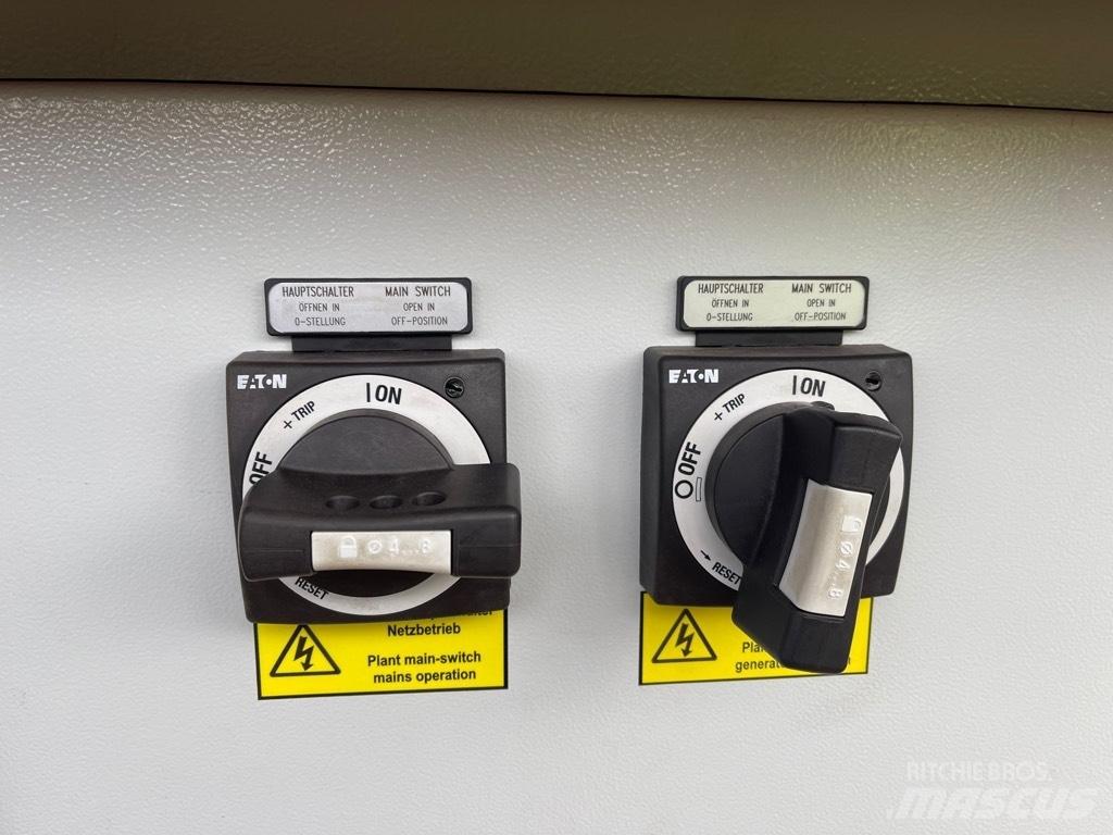 SBM Jawmax 200 Mobile crushers