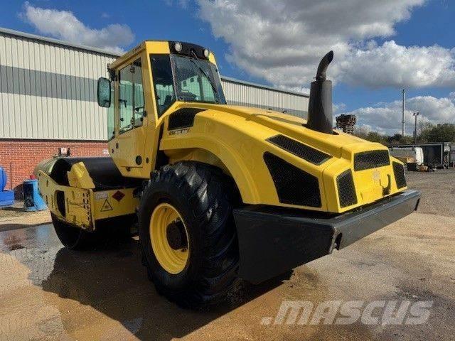 Bomag BW 213 D H-4 Single drum rollers