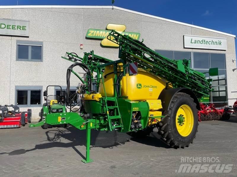 John Deere R740i Trailed sprayers