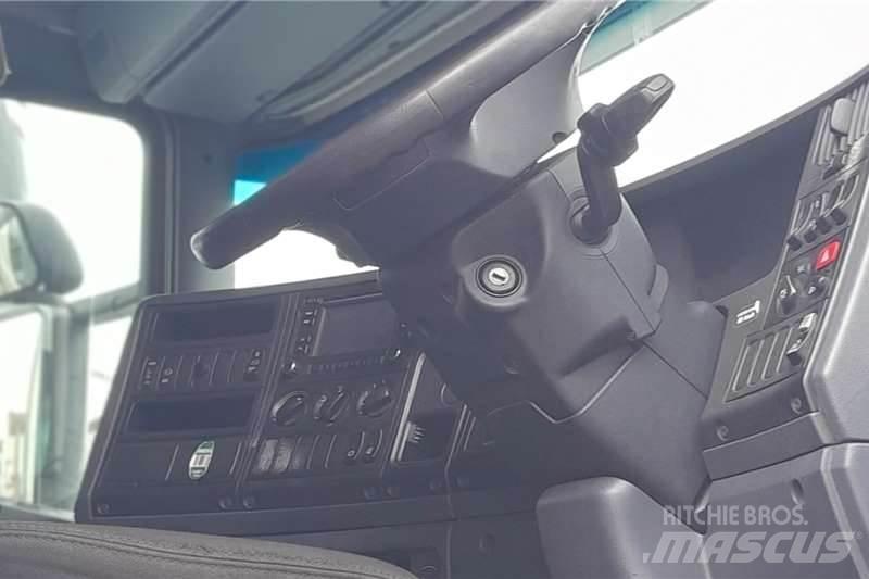 Scania G460 Other trucks