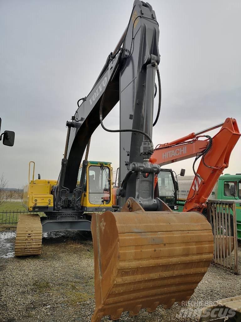 Volvo EC 290 B LC Crawler excavators