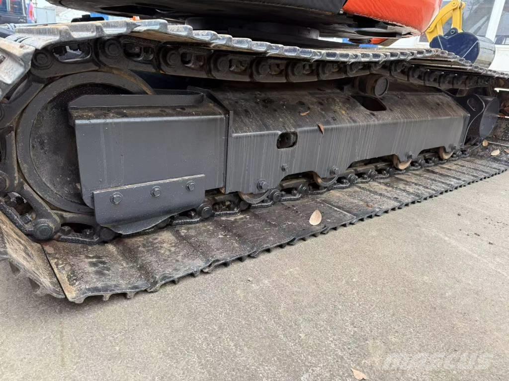Kubota 163 Crawler excavators