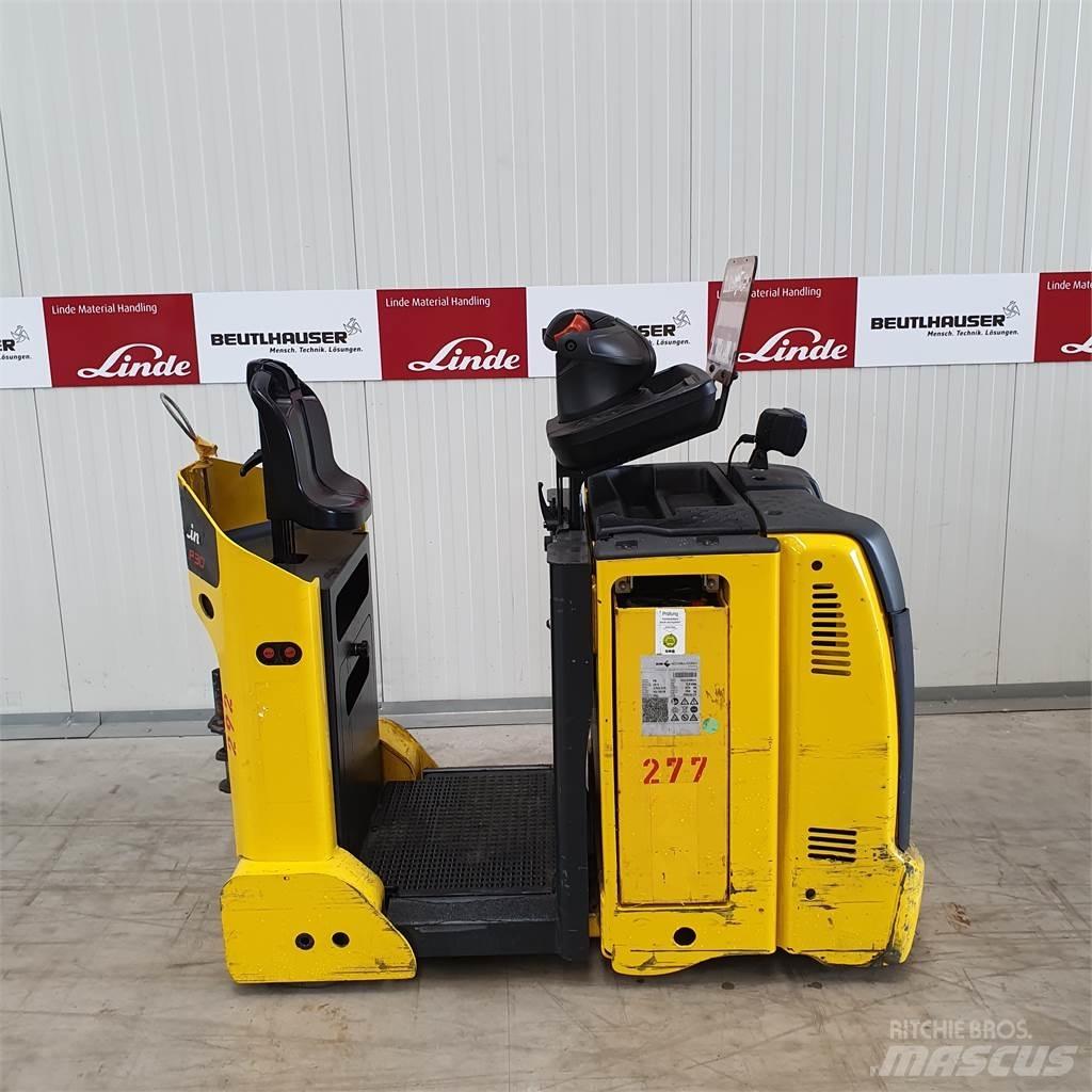 Linde P30C Tow truck