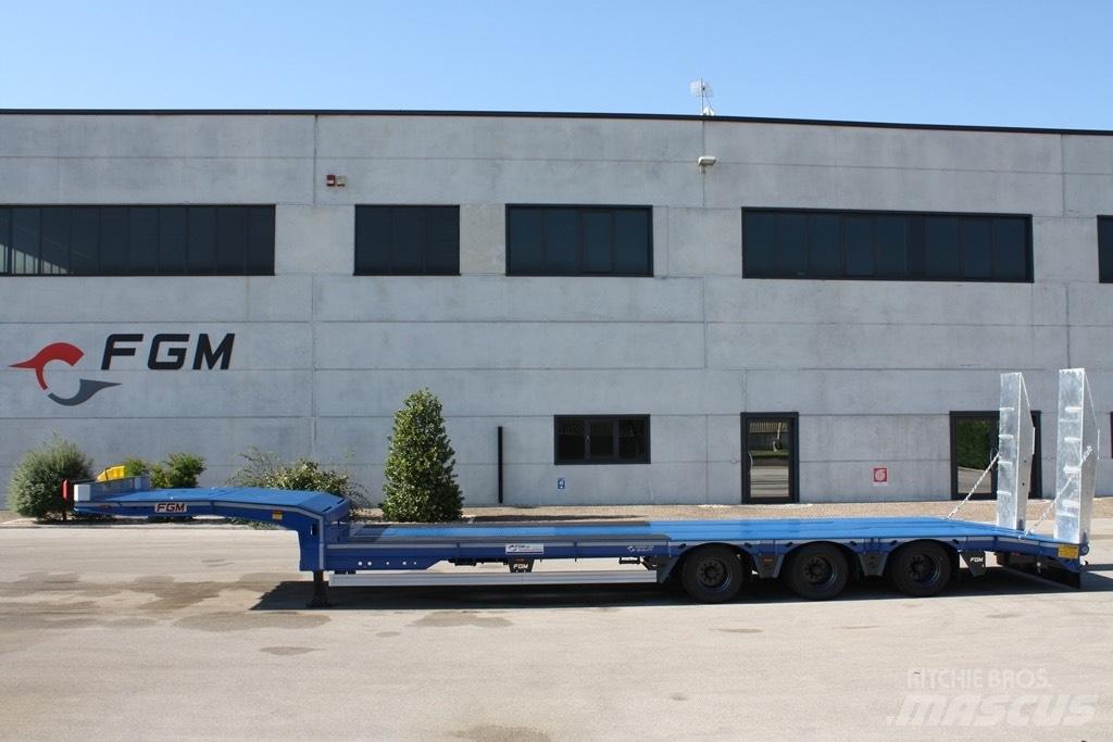 FGM 37 Flatbed/Dropside semi-trailers