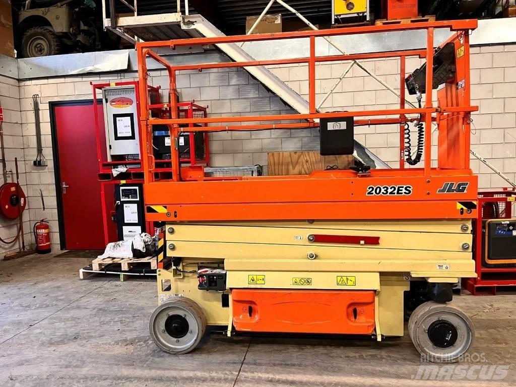 JLG 2032ES Scissor lifts